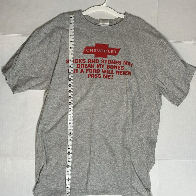 Vintage Chevrolet Sticks & Stones Ford Will Never Pass Me T-Shirt Gray Large