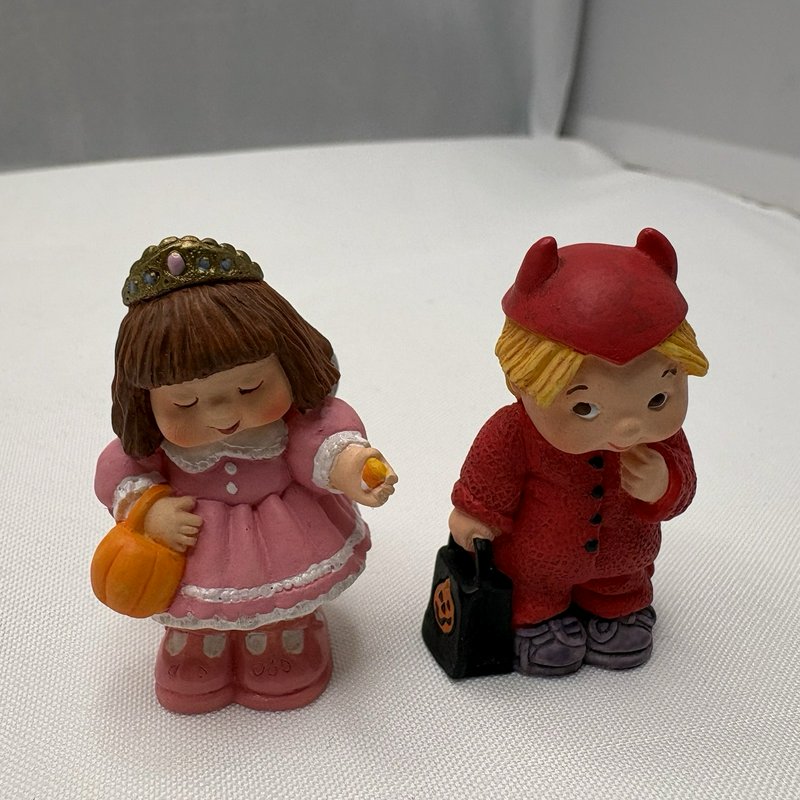 Vintage 1997 Hallmark Merry Miniatures Bashful Visitors Halloween 3 Piece Set