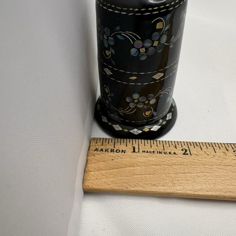Black Lacquerware Abalone Mother of Pearl Toothpick Floral Box 3"