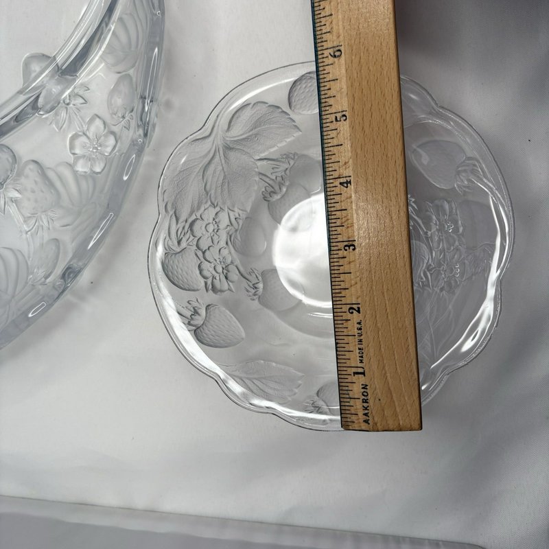 Vintage SOGA Japan Strawberry Field Round Divided Tray w/ Handles & Dip Bowl
