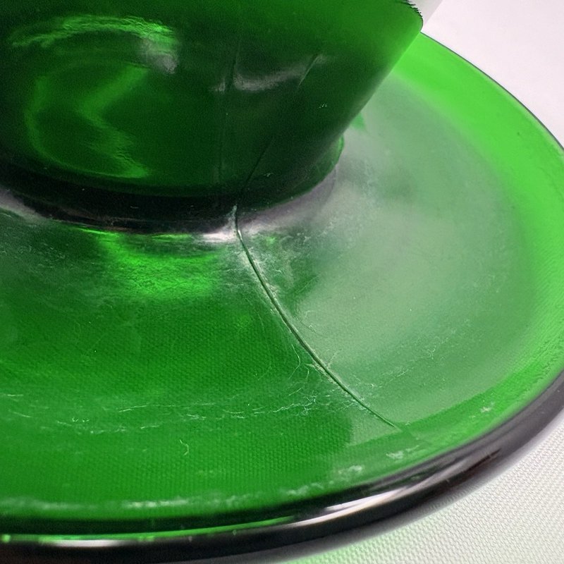Vintage Fenton Emerald Green Snowcrest Glass Flower Pot Planter Attached Saucer