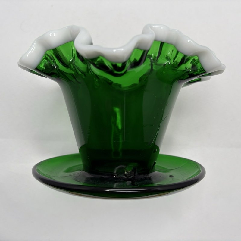 Vintage Fenton Emerald Green Snowcrest Glass Flower Pot Planter Attached Saucer